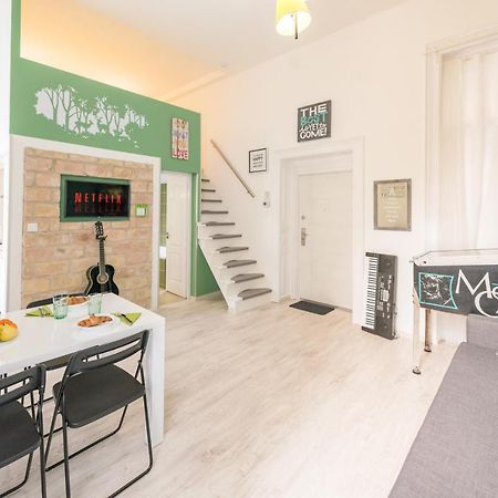 Happy Home Fox - Apartment With Free Pinball Machine Budapest Extérieur photo