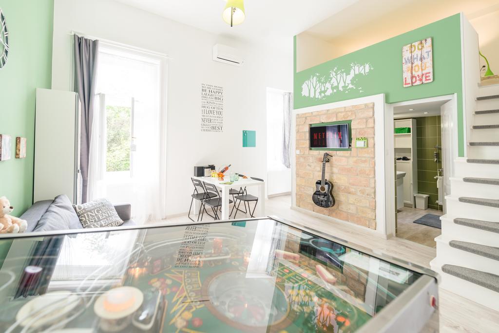 Happy Home Fox - Apartment With Free Pinball Machine Budapest Extérieur photo
